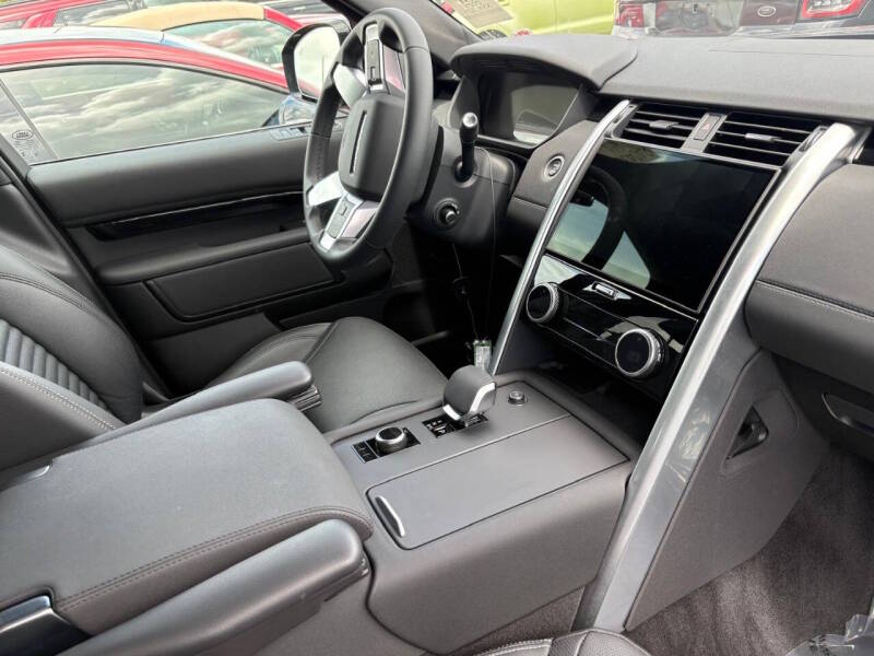 land rover discovery 2025 SALRJ2FX6S2504489 image land rover discovery 2025 SALRJ2FX6S2504489 image